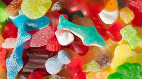 ¿Por qué es malo que los niños coman muchas chucherías?