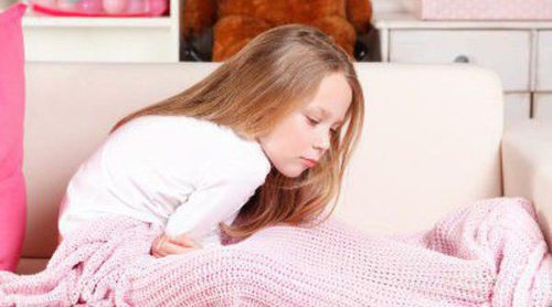 Aliviar los diferentes tipos de dolor de barriga en niños