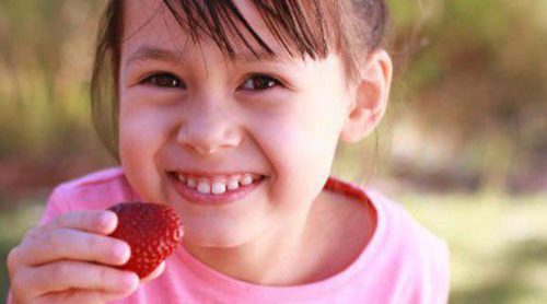 Los 8 alimentos que más vitaminas aportan a los niños