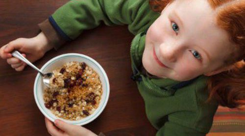 5 desayunos rápidos y nutritivos que puedes preparar a tus hijos