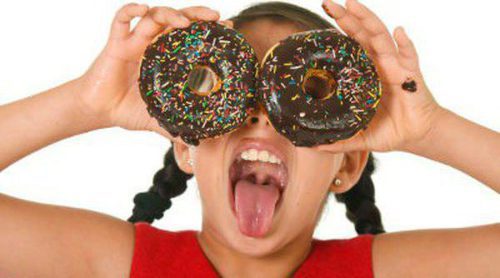Las 6 comidas más perjudiciales para los niños y niñas