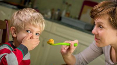 5 razones por las que no debemos obligar a comer a los niños