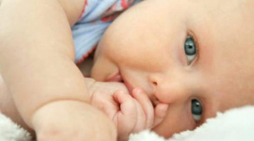 El bebé de 3 meses, conoce todo sobre sus necesidades