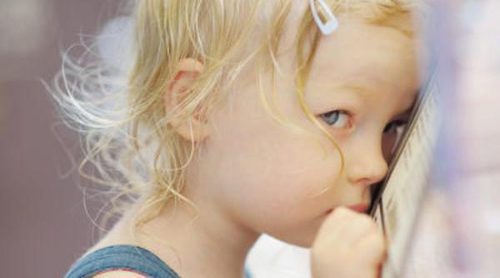Diferencias entre niños tímidos y niños introvertidos