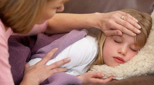 ¿Debemos preocuparnos si hay un caso de meningitis en el colegio de nuestros hijos?