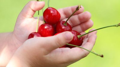 Las frutas de temporada más recomendadas para niños en verano