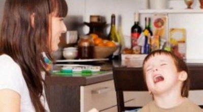 Cinco cosas que jamás debes decir a un niño