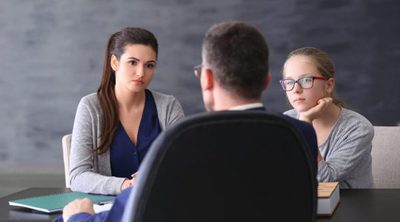 ¿Debería apuntarme al AMPA en la escuela de mis hijos?