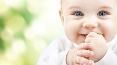 ¿Tendrá siempre el bebé los ojos claros?