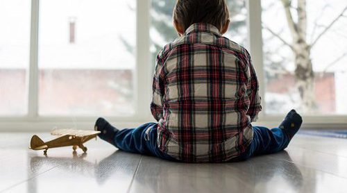 Cómo abordar el mal comportamiento de tus hijos cuando explotan
