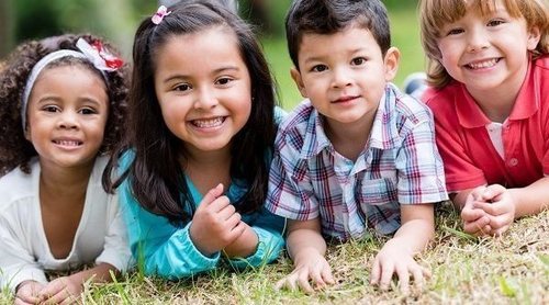 Cómo enseñar a los niños a compartir: 5 claves