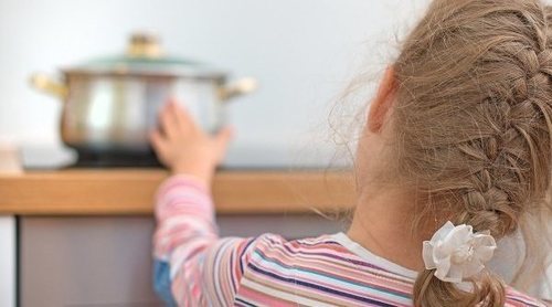 Cómo enseñar a tus hijos a ser buenos amigos desde casa