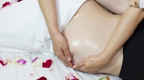 El masaje perineal puede prevenir desagarros en el parto