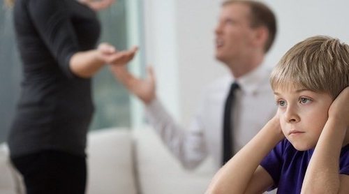 Custodia compartida: qué hacer cuando un hijo no quiere estar con su otro progenitor