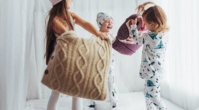 ¿Es buena idea dejar que tu hijo vaya a una fiesta de pijamas si tiene enuresis?