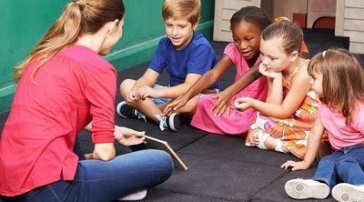 ¿La pedagogía Montessori entorpece el desarrollo infantil?