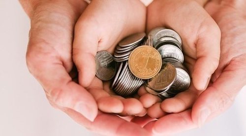¿Debes dar dinero a tus nietos? Cómo hacerlo de forma inteligente