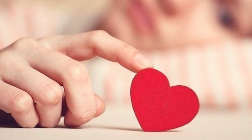 Encontrar el amor siendo madre soltera, ¿es compatible?