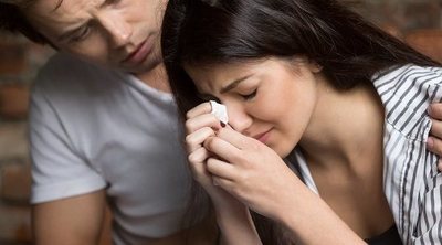 Cómo consolar a los padres después de la pérdida de su hijo