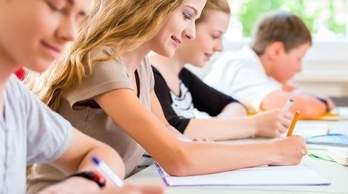 ¿Puede la terapia de escritura ayudar a tu hijo adolescente a estar mejor?