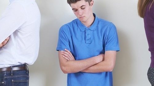 Cómo mantener la calma cuando tu hijo te responde mal