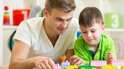 Ayuda a tus hijos a equilibrar el tiempo de pantalla con su vida real
