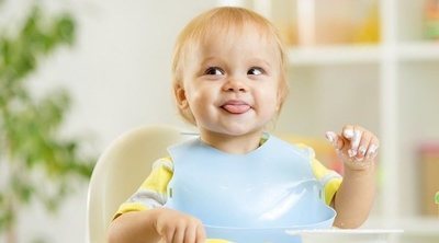 ¿Tu hijo está preparado para comer con cuchara?