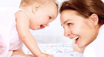 La importancia del contacto visual con los niños pequeños