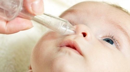 Cómo disminuir la producción de moco en bebés