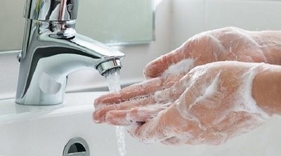 Cómo hablar con tu adolescente sobre su higiene personal