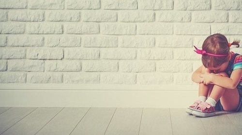 Los niños pueden tener ansiedad durante las vacaciones escolares