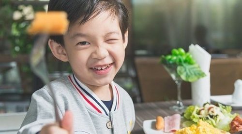 Cuántas calorías debe comer un niño