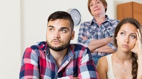 Cómo responder a una suegra que es grosera