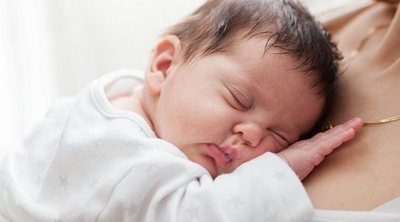 Custodia compartida con bebés lactantes, ¿es posible?