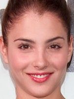 Andrea Duro Flores
