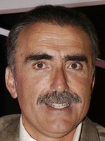Juan Y Medio