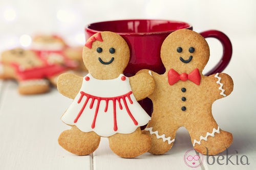 Parejita de muñecos de jengibre en galleta